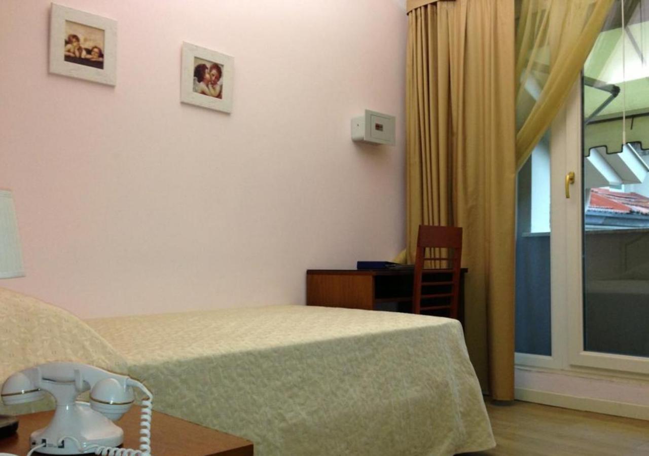 Grand Hotel Regina Salsomaggiore Salsomaggiore Terme Room photo